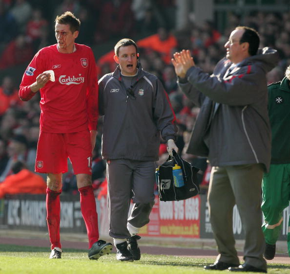 落下风，巴萨9次客场对阵比利时球队输5场（客场不利，巴萨对比利时球队9战5负）