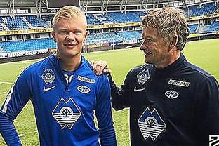 皇马近期面临高压，阿隆索执教遇阻，潜在替代者包括瓜迪奥拉、齐达内及阿韦罗亚，比赛关键影响其未来。