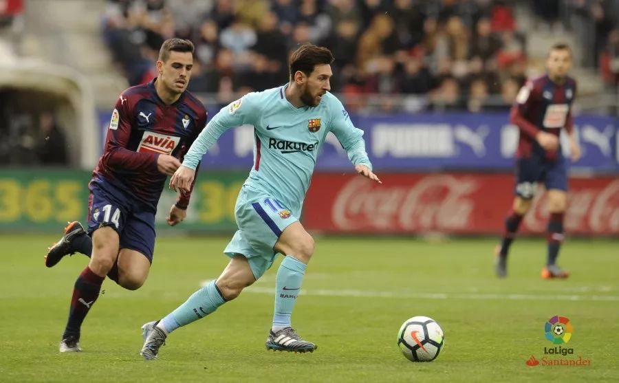 日媒：日本国门铃木彩艳预计13日在日本接受手指骨折手术（日媒称日本门将铃木彩艳预计13日于国内接受手指骨折手术）