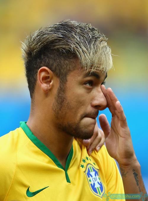 FC26美丽足球：维蒂尼亚、德容领衔，金外脚背夸雷斯马在列（FC26唯美流派：德容与维蒂尼亚领衔，“金外脚背”夸雷斯马上榜）