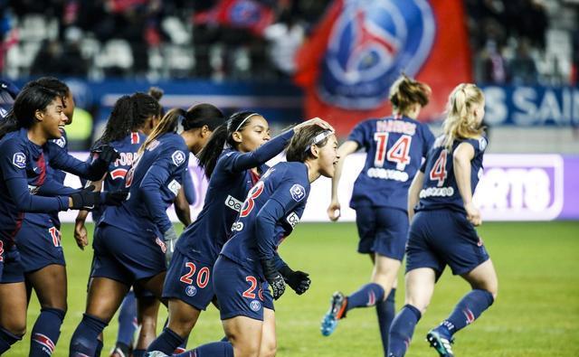 记者：热刺、红军有意红牛球员迪奥曼德，都已和球员团队接触（记者曝：热刺与利物浦相中红牛后卫迪奥曼德，已与其团队接洽）