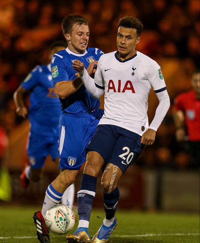 重庆铜梁龙总经理：明年中超主场有几个不同的选择，暂未确定（重庆铜梁龙总经理：明年中超主场有多种备选方案，尚未敲定）