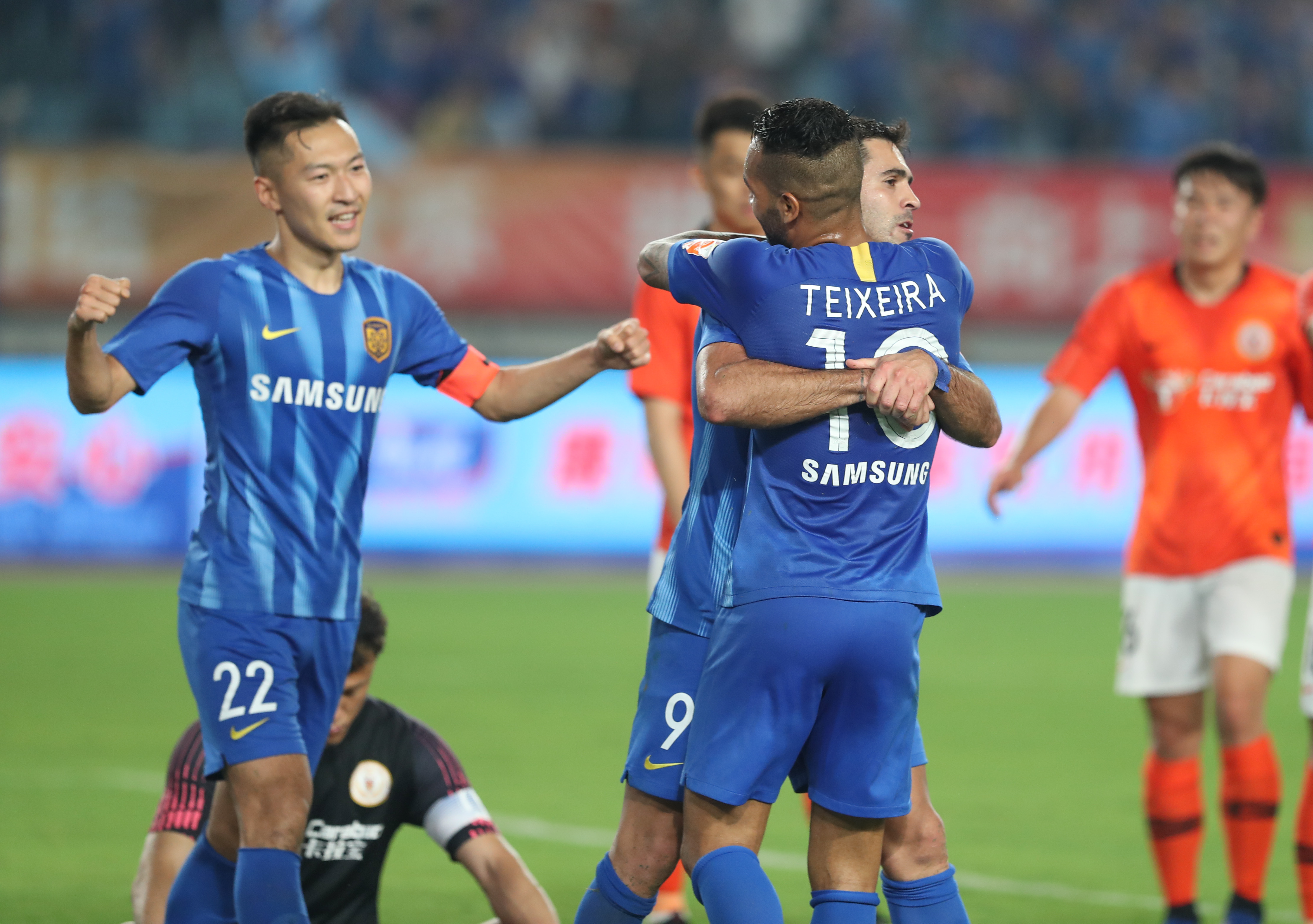 西班牙足协主席：我们会充分照顾球员利益，俱乐部可以放心（西班牙足协主席：将全力维护球员权益，俱乐部请放心）