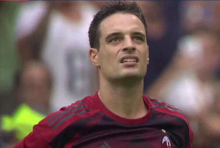 拜仁德甲13轮净胜球+40五大联赛第一，比第二名巴萨多了15球（德甲13轮战罢，拜仁净胜球+40领跑五大联赛，较次席巴萨多15球）