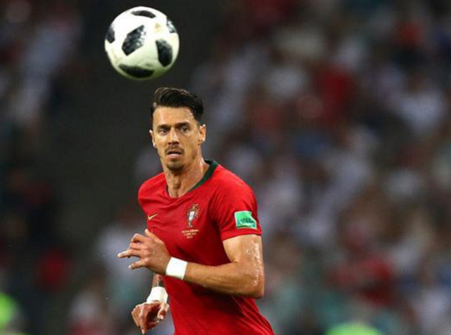 穆帅欧冠七胜贾府，仅瓜帅和安帅对单一对手胜场更多（穆帅欧冠对贾府已取7胜，单一对手胜场仅逊瓜帅与安帅）